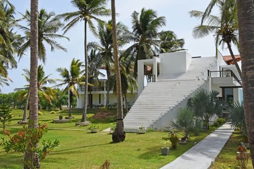 Copy of EVMT_7612-REAR STEP VIEW